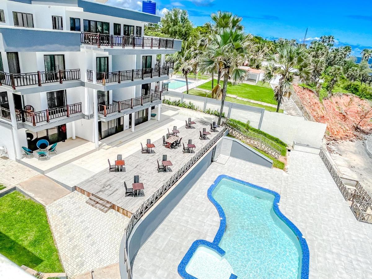 Majula Boutique Hotel Serrekunda Εξωτερικό φωτογραφία