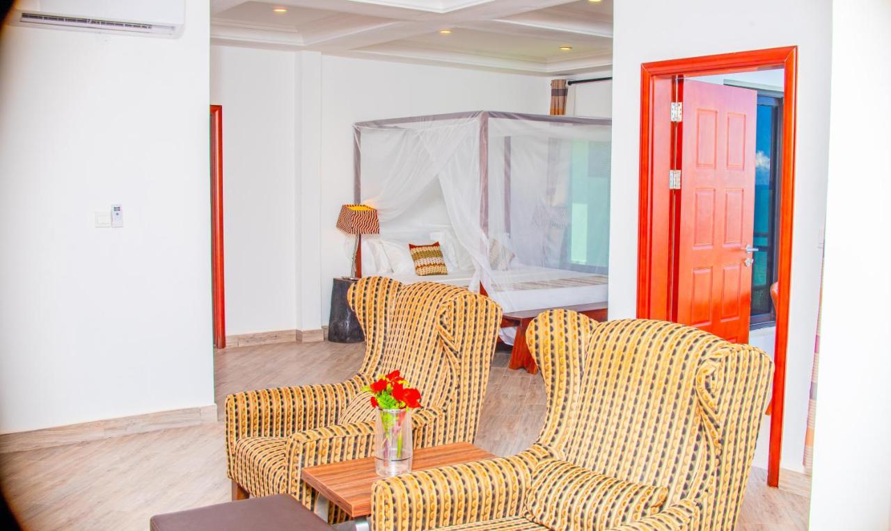 Majula Boutique Hotel Serrekunda Εξωτερικό φωτογραφία